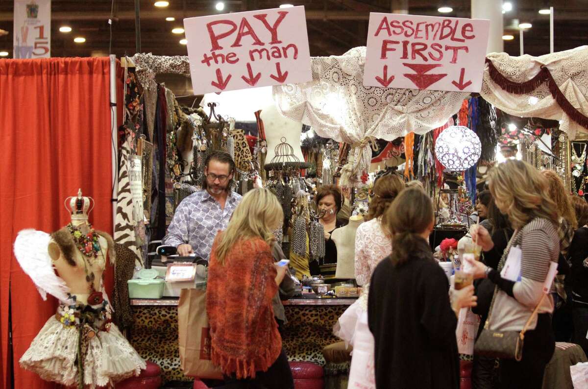 Shoppers get early start at Nutcracker Market