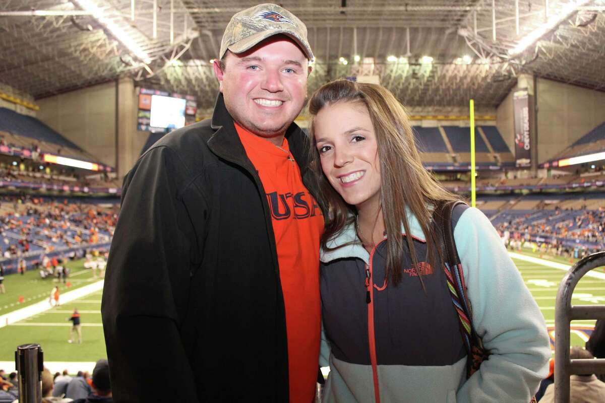 UTSA fans had a great time watching the Roadrunners beat Southern Miss with a late field goal in the last few seconds of the game at the Alamodome on a cold Thursday night.
