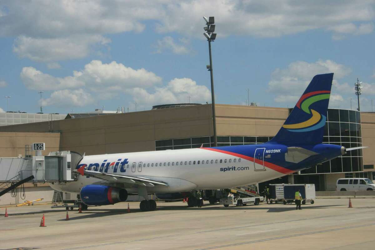 Spirit Airlines adds routes in Houston