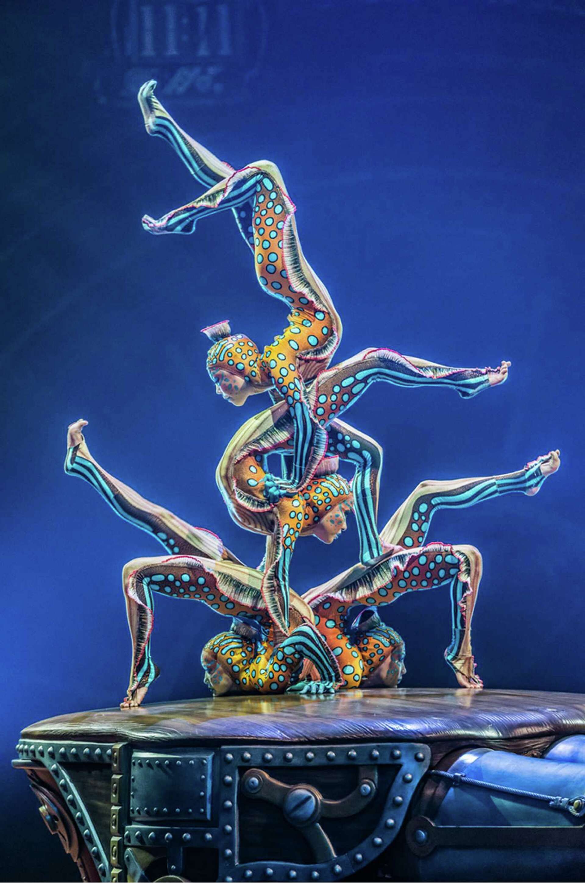 Theater review: 'Kurios': best Cirque du Soleil show in long time