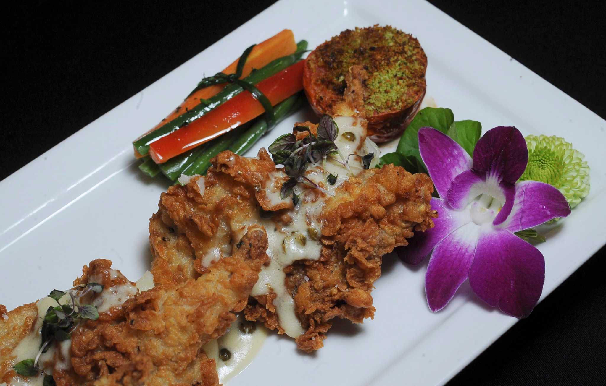 The Argyle Club's Chicken-Fried Quail with Green Peppercorn Gravy