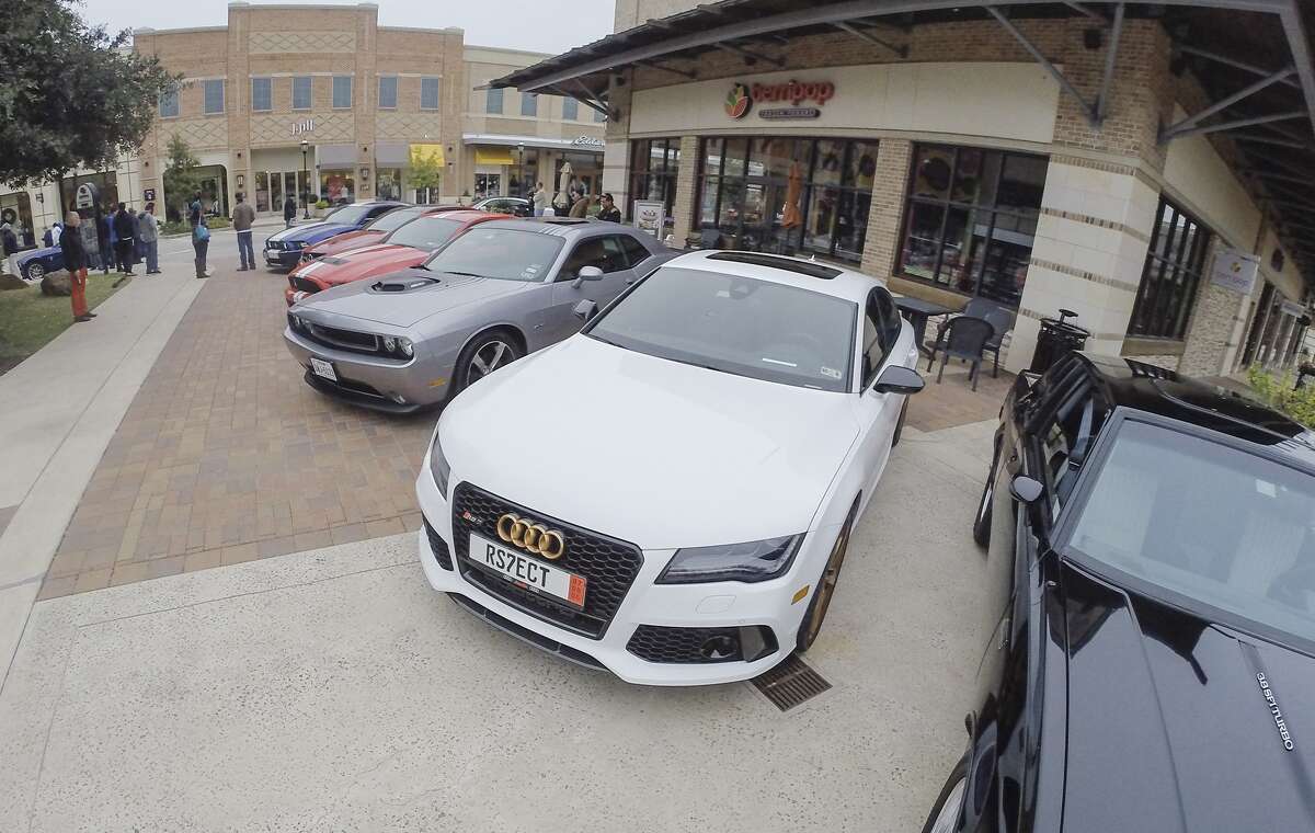 Scenes from the Ride 'n' Shine car show