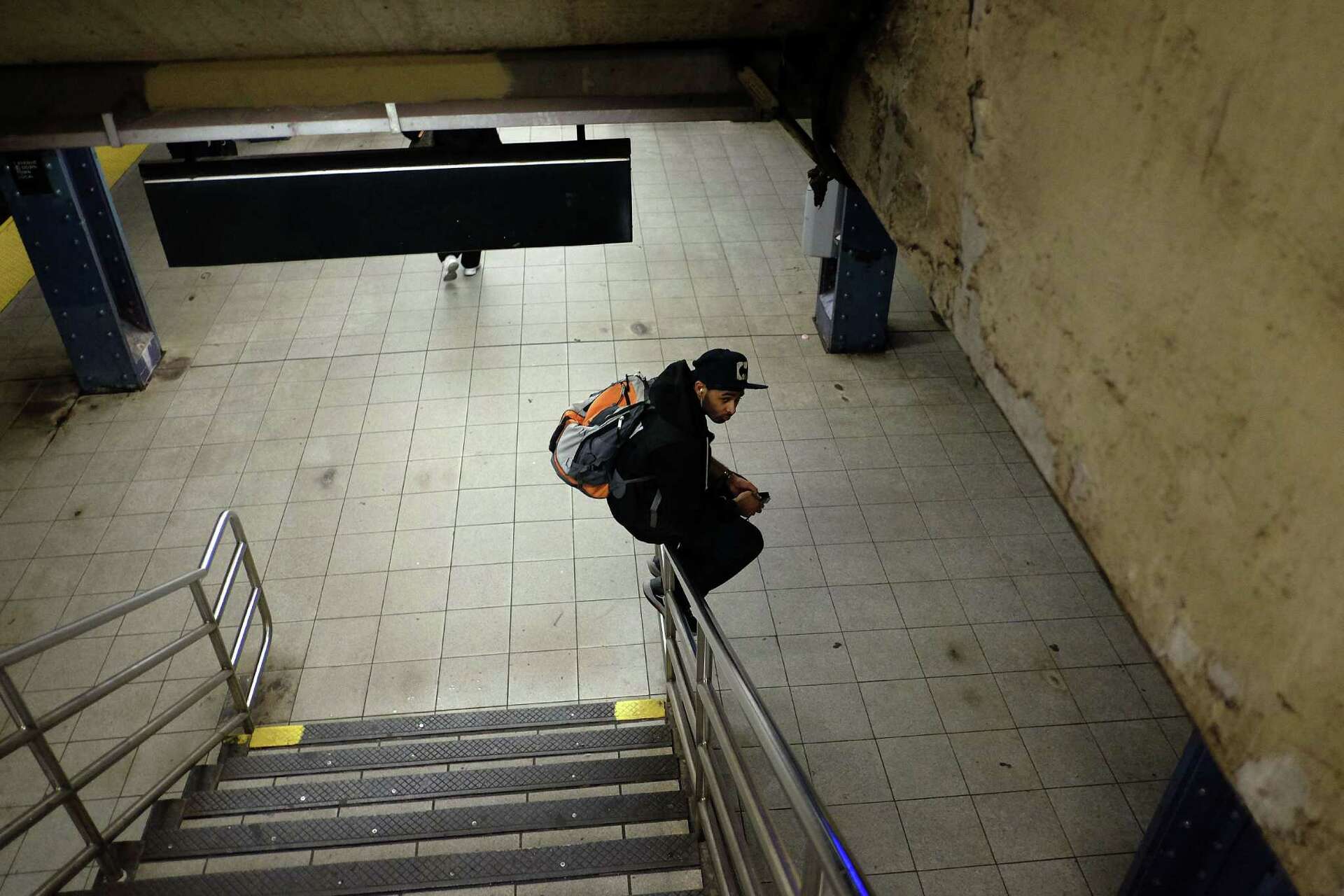 Man hit, killed by New York subway train was pushed, police say