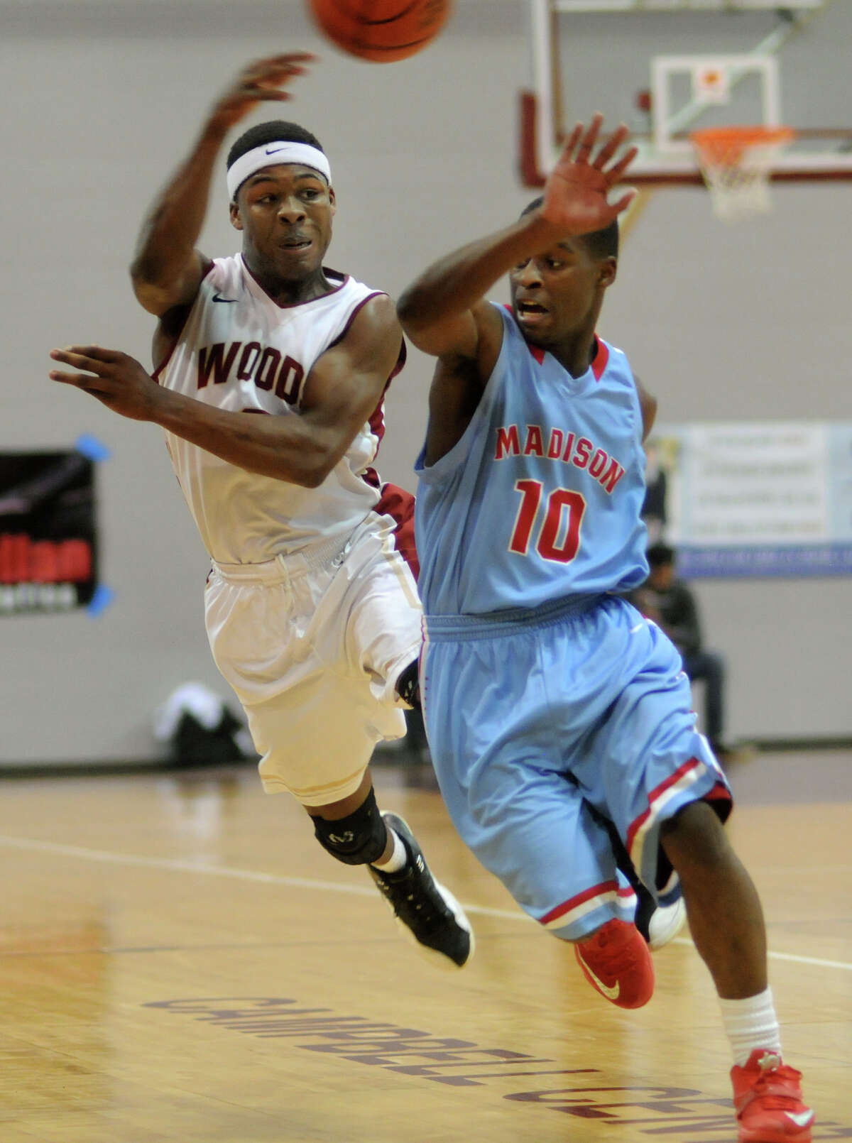 Cy Woods shines in victory over Madison at Season Opener showcase event