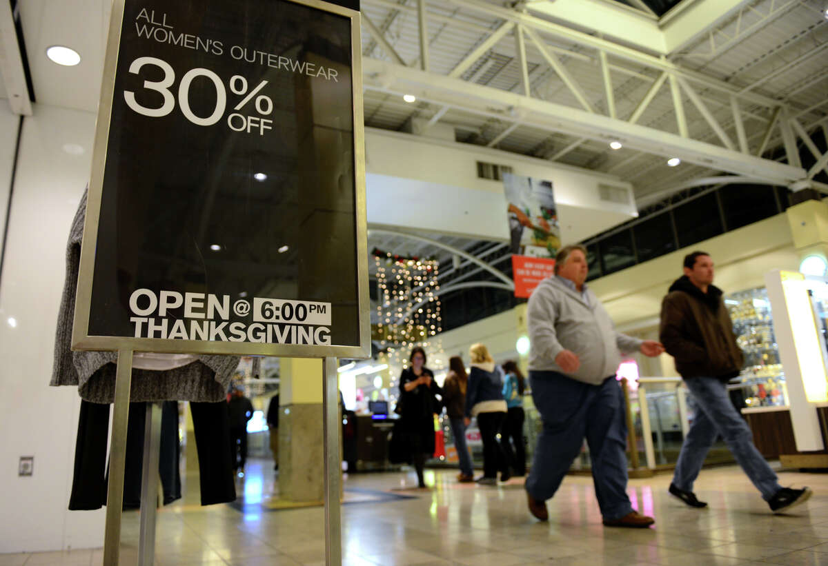 Analysts: Thanksgiving openings reflect consumer demand - Stores That Are Open On Thanksgiving 2014