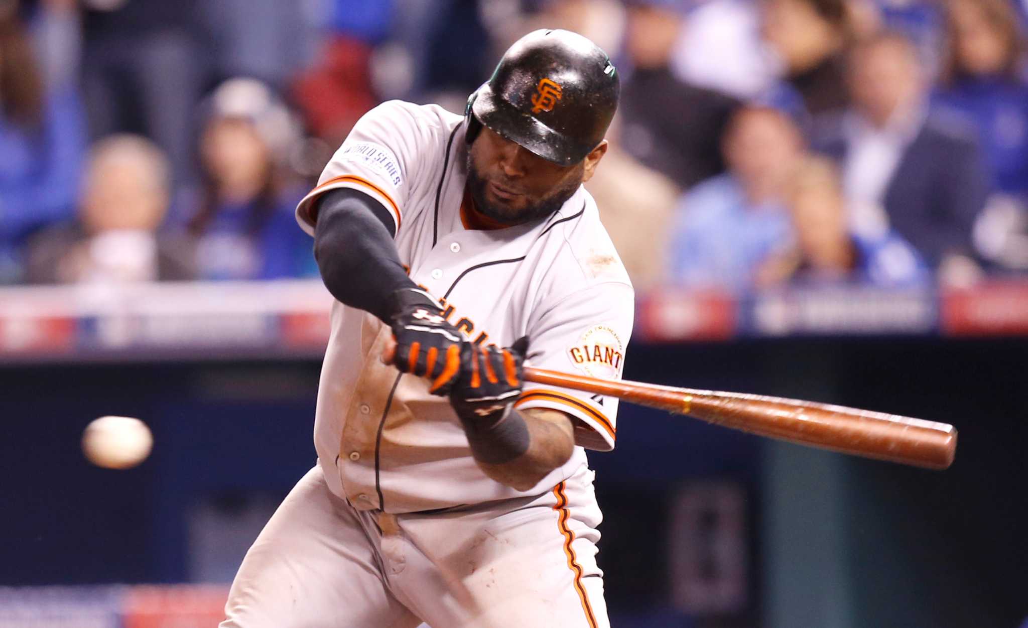 Giants feel “right in the middle” of Pablo Sandoval contract talks