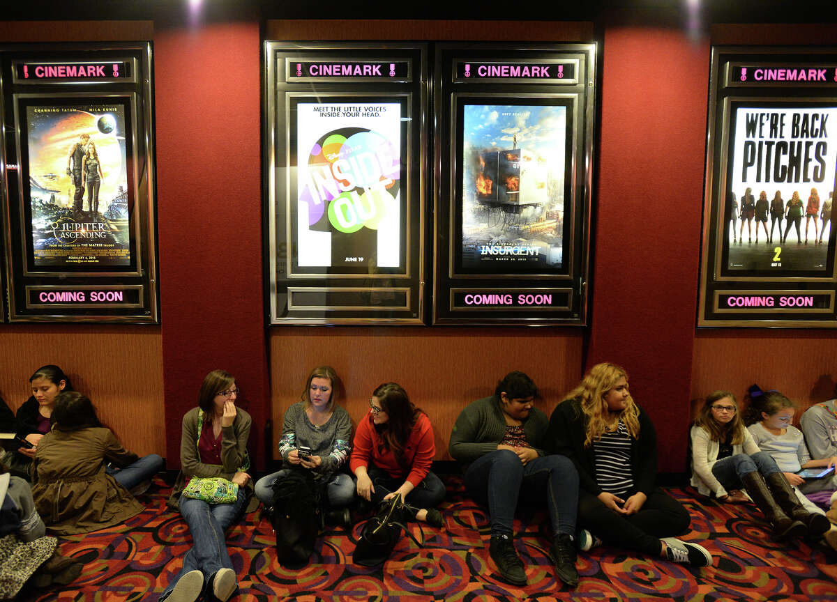 Were you 'Seen' at the 'Hunger Games' premiere?