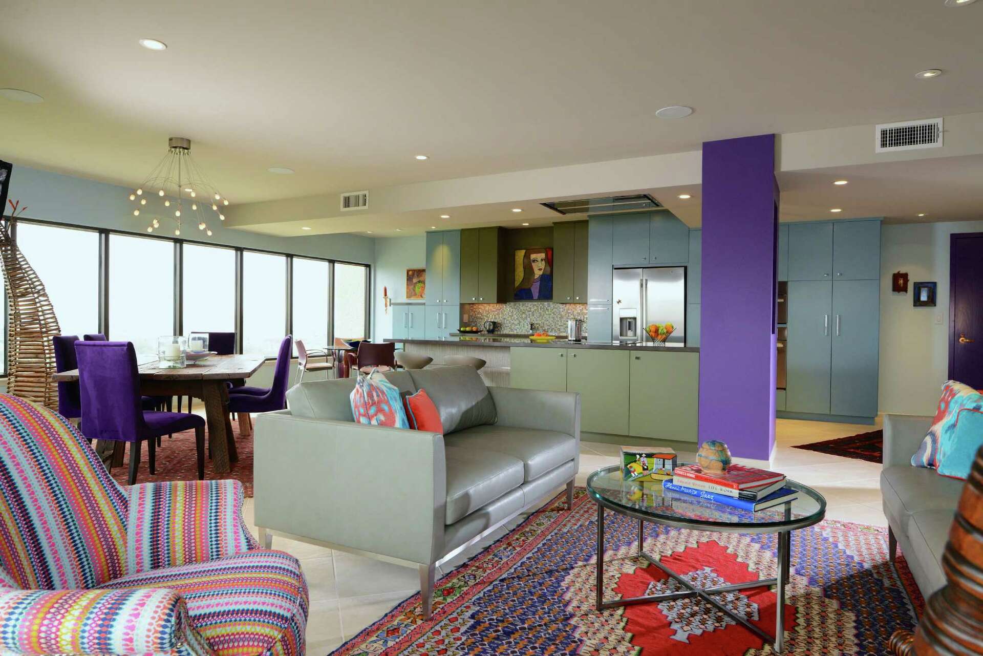 Couple's Houston high-rise condo is filled with color, art