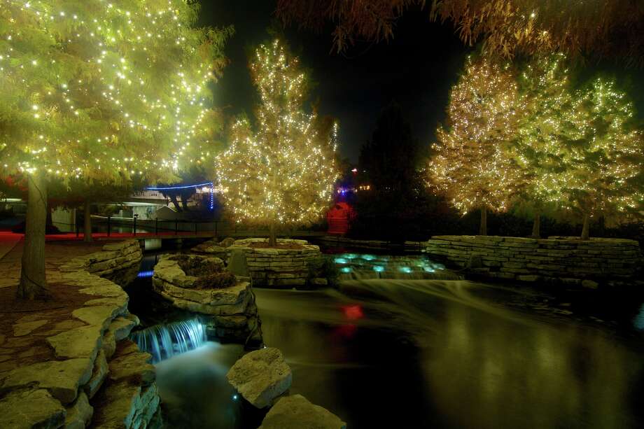 Don Strange Ranch Christmas Lights 2021