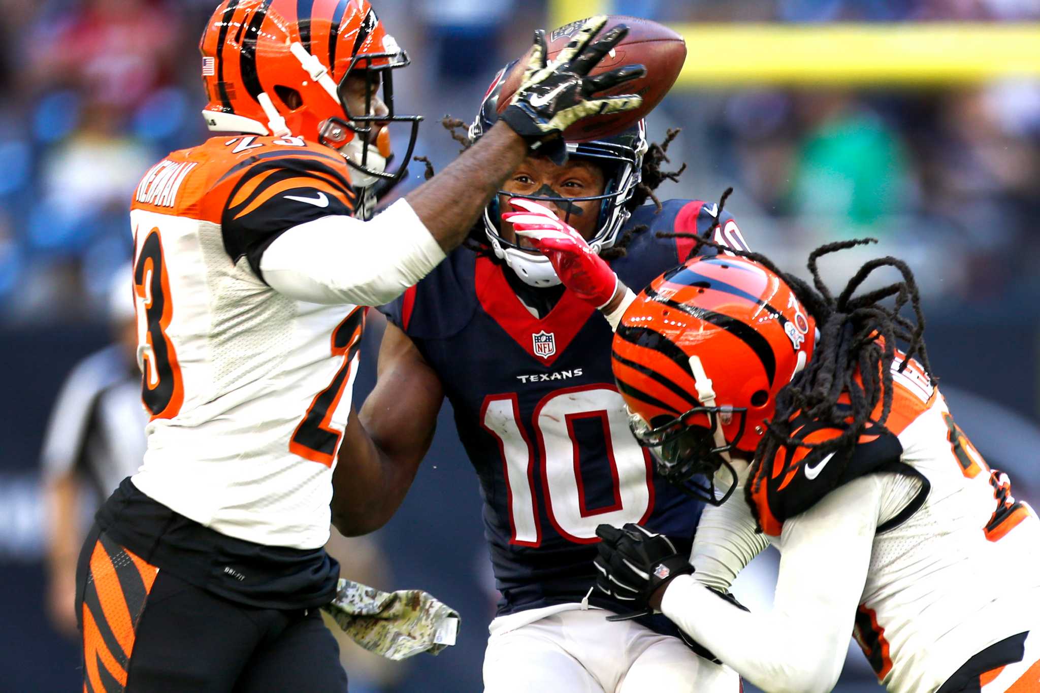 Cincinnati Bengals cornerback Terence Newman (23) walks on the sidelines  during the first half of an