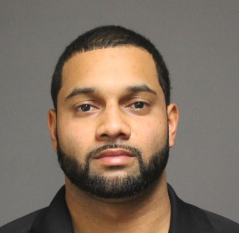 Man charged with liquor store armed robbery