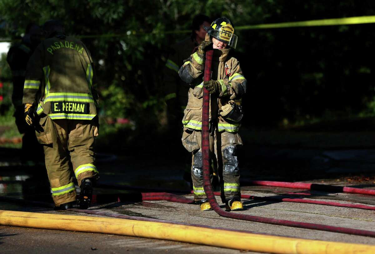 3 killed in Pasadena house fire