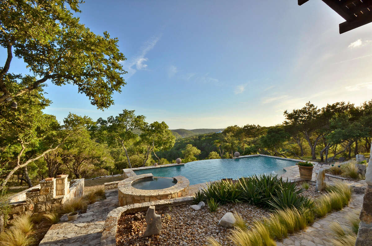 Giant Wimberley country home going for 2.8 million