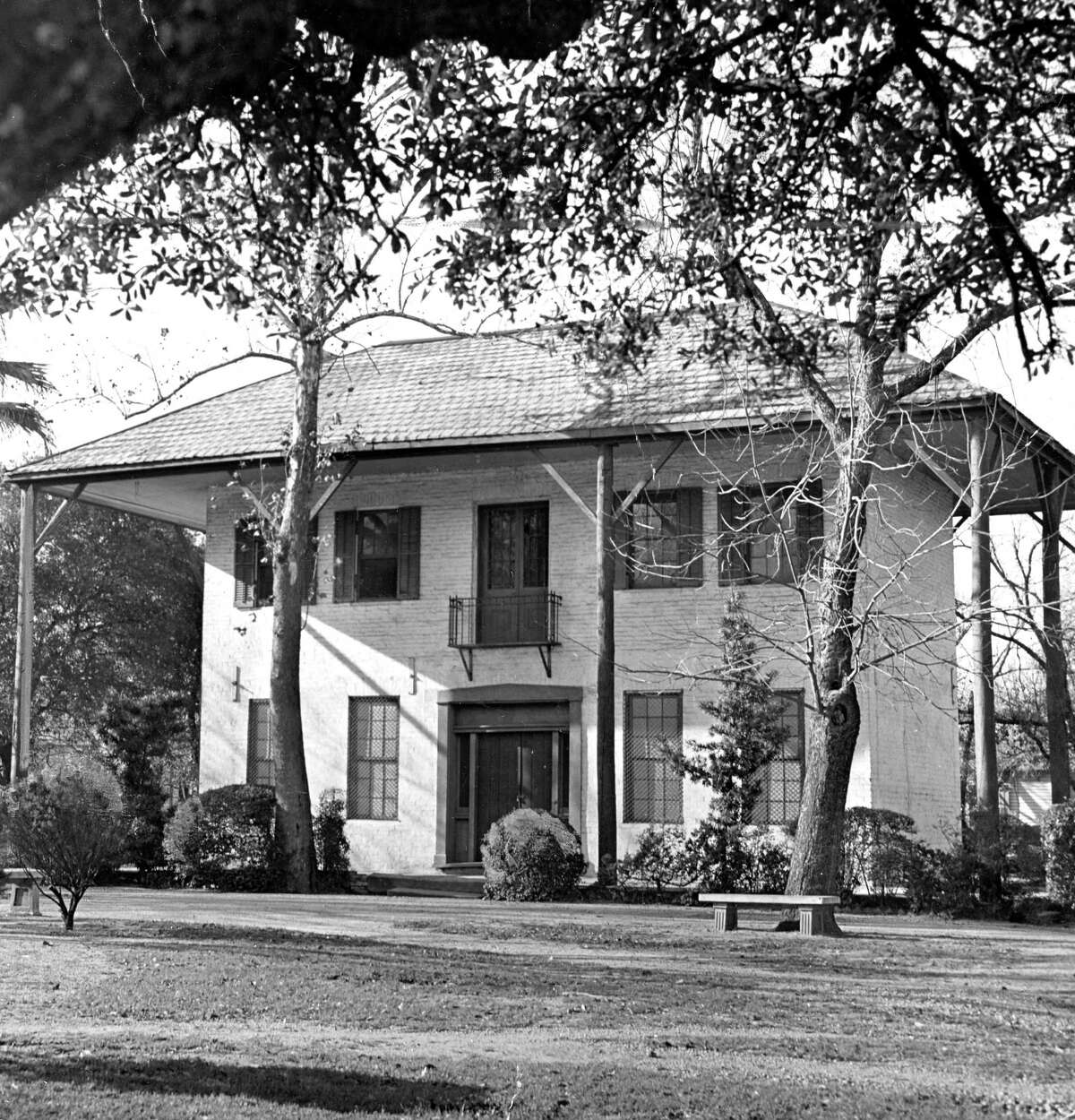 Heritage Society launches massive restoration of city's oldest building