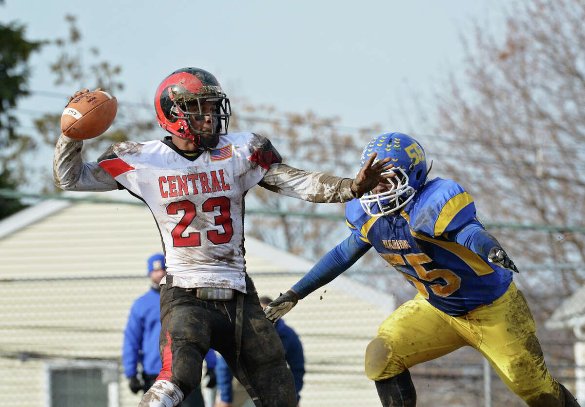 Bridgeport Central vs. Harding Thanksgiving rivalry reaches 100 games.