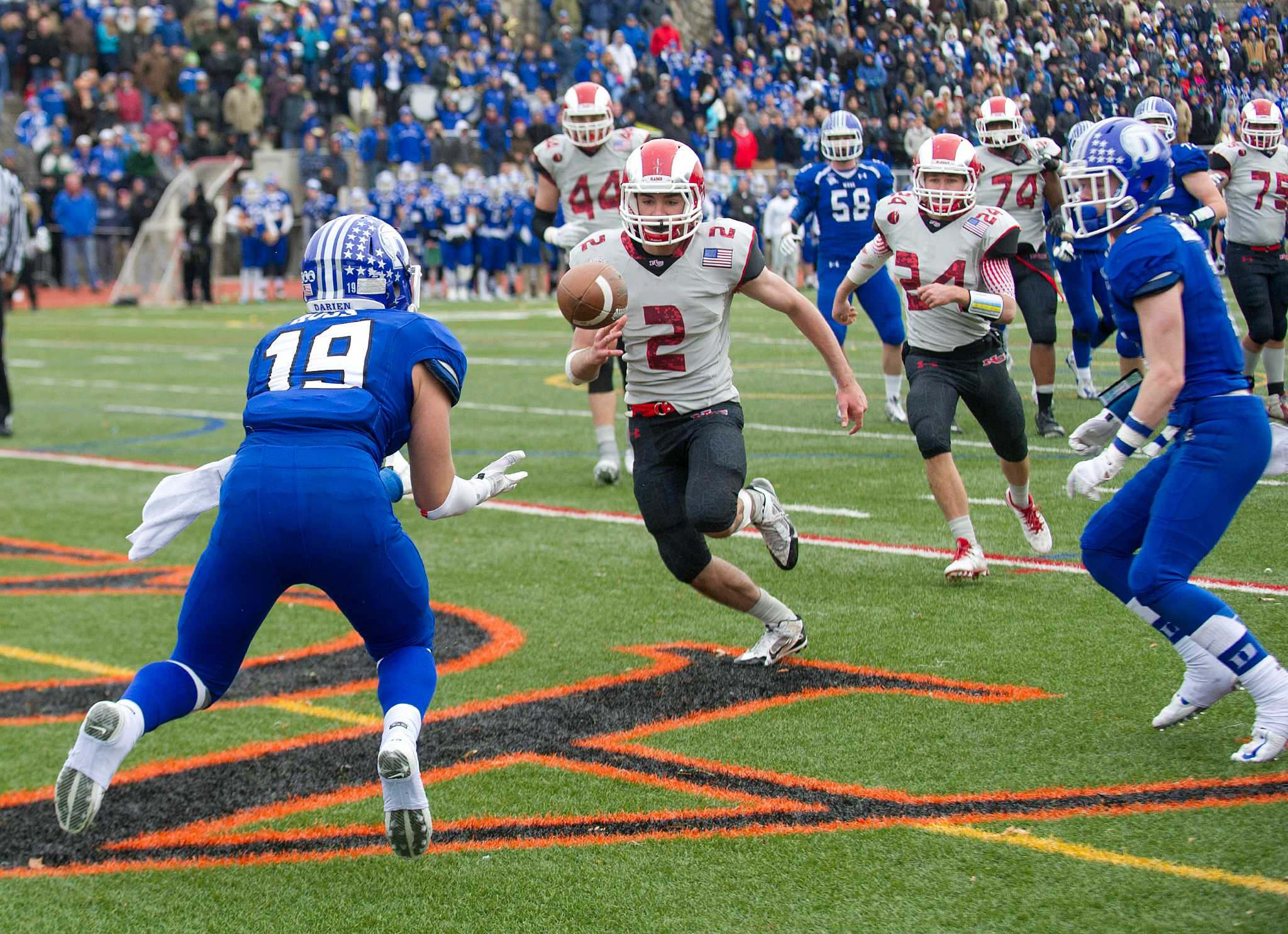 New Canaan vs. Darien