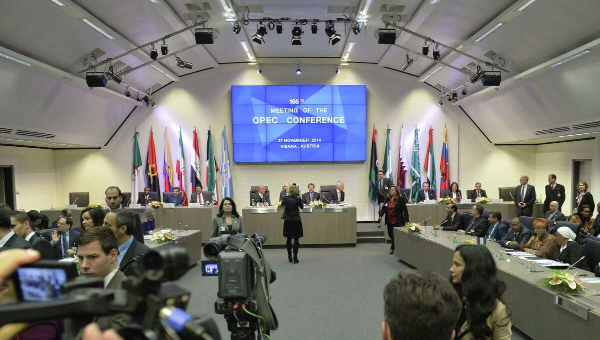 A general view shows the166th ordinary meeting of the Organization of the Petroleum Exporting Countries, OPEC, at their headquarters in Vienna, Austria on November 27, 2014. OPEC ministers are meeting in Vienna for a pivotal decision on whether to slash production, faced with a glut that has sent prices plunging by over 30 percent in five months. AFP PHOTO/SAMUEL KUBANISAMUEL KUBANI/AFP/Getty Images
