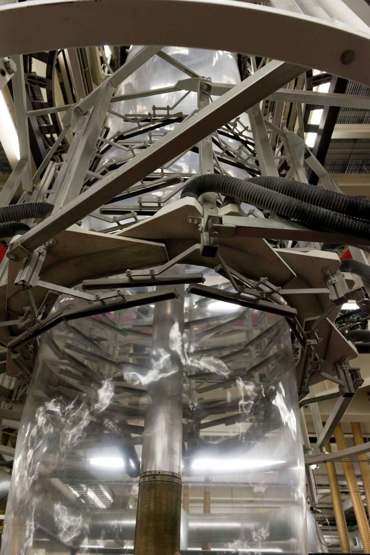 Plastic makers fight move to sack bags