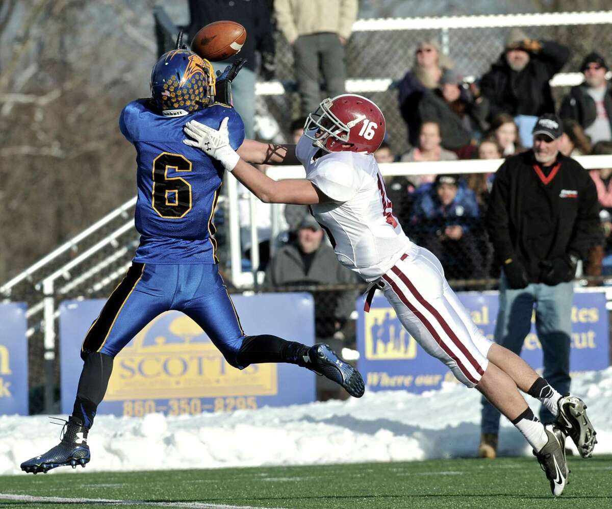 Brookfield football topples Bethel
