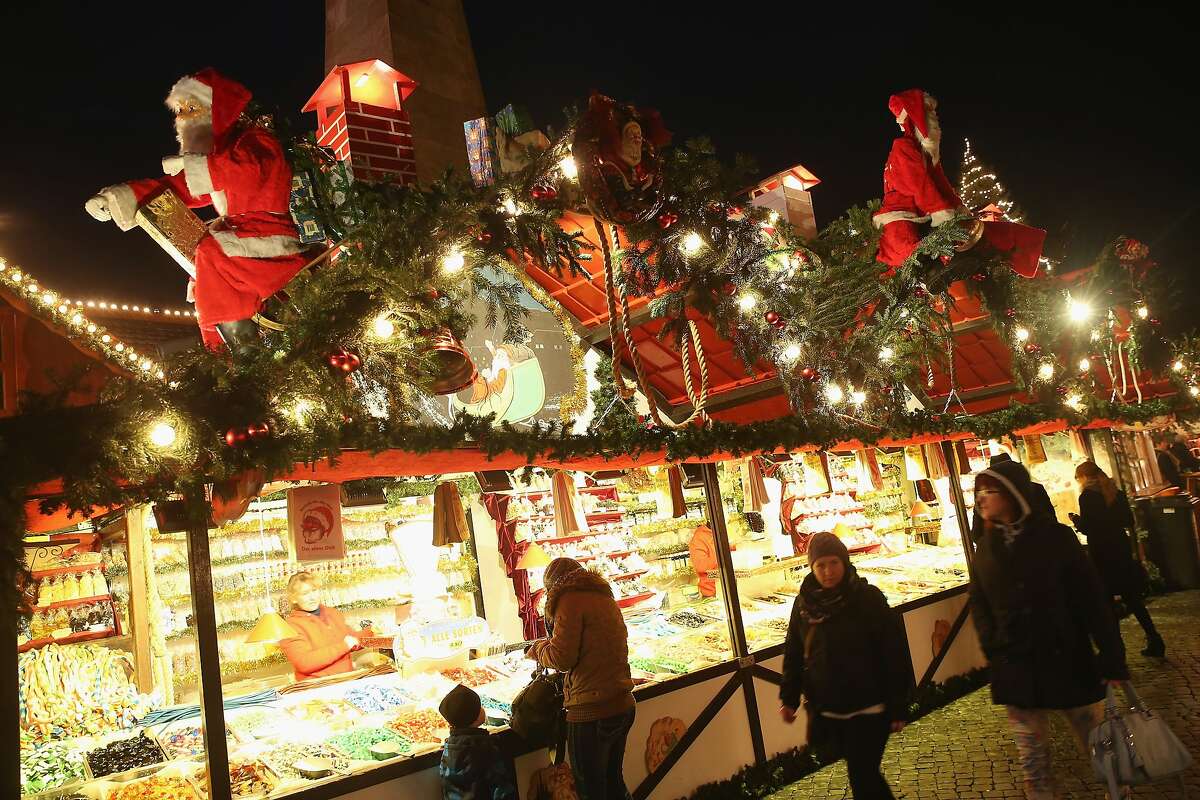 Connections - The Enchanting Christmas Markets of Switzerland