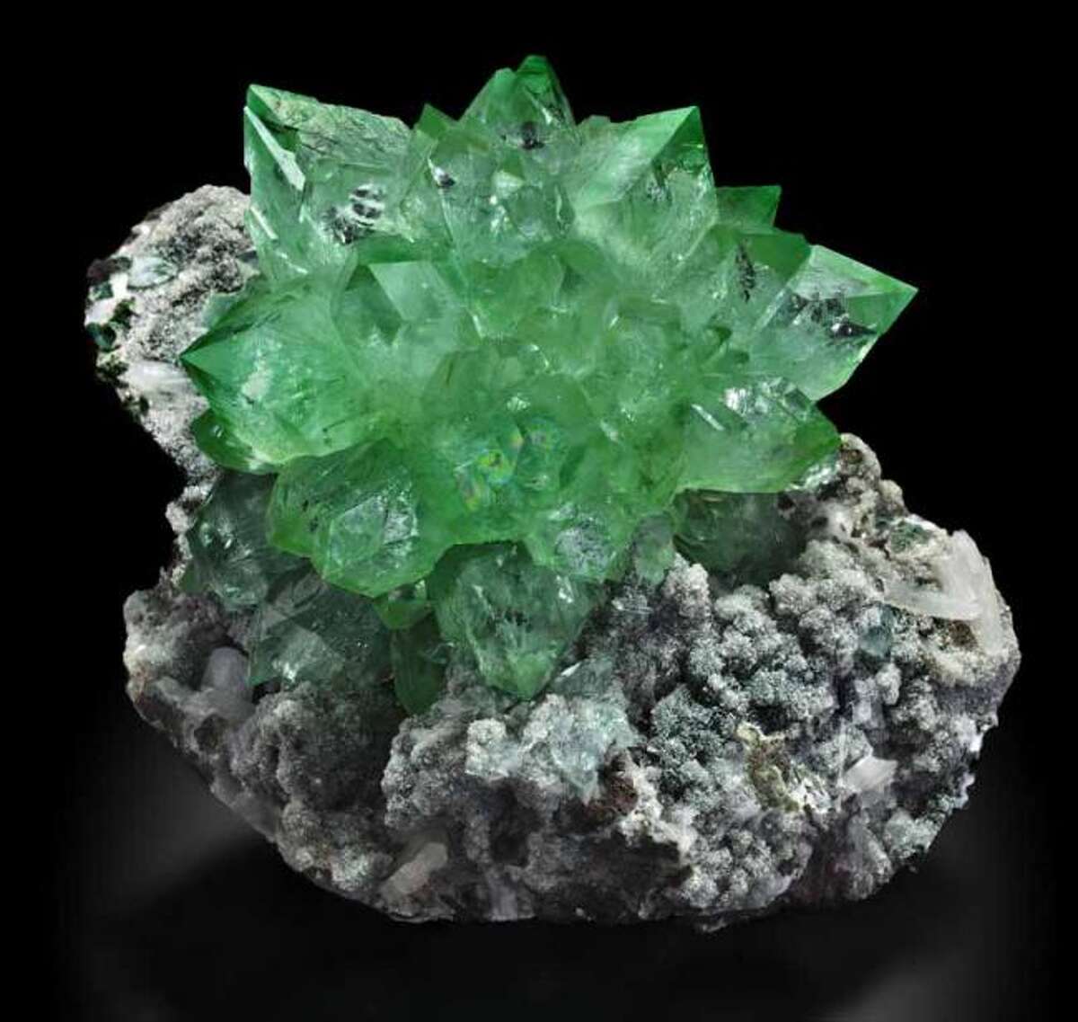 Ancient Indian crystals go on show in Sugar Land