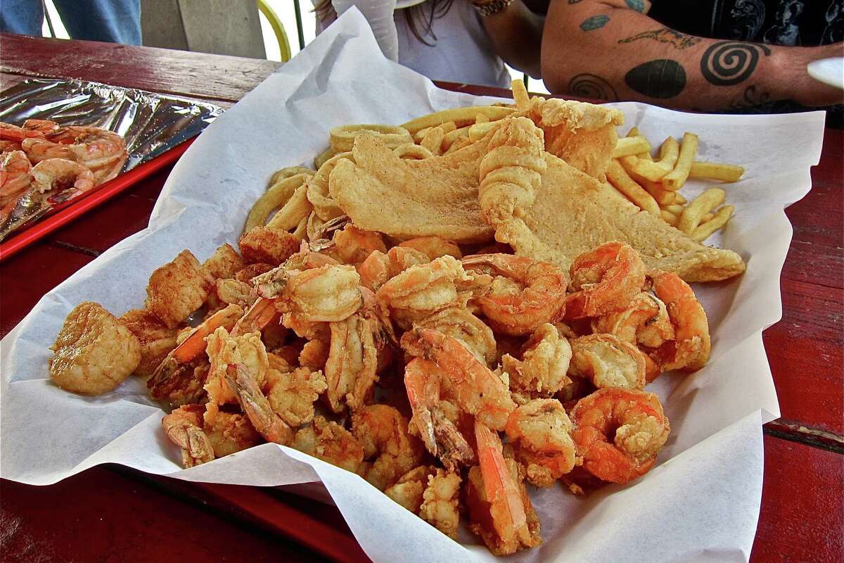 Simple food, rich experience at Pier 8 Seafood Market in Seabrook