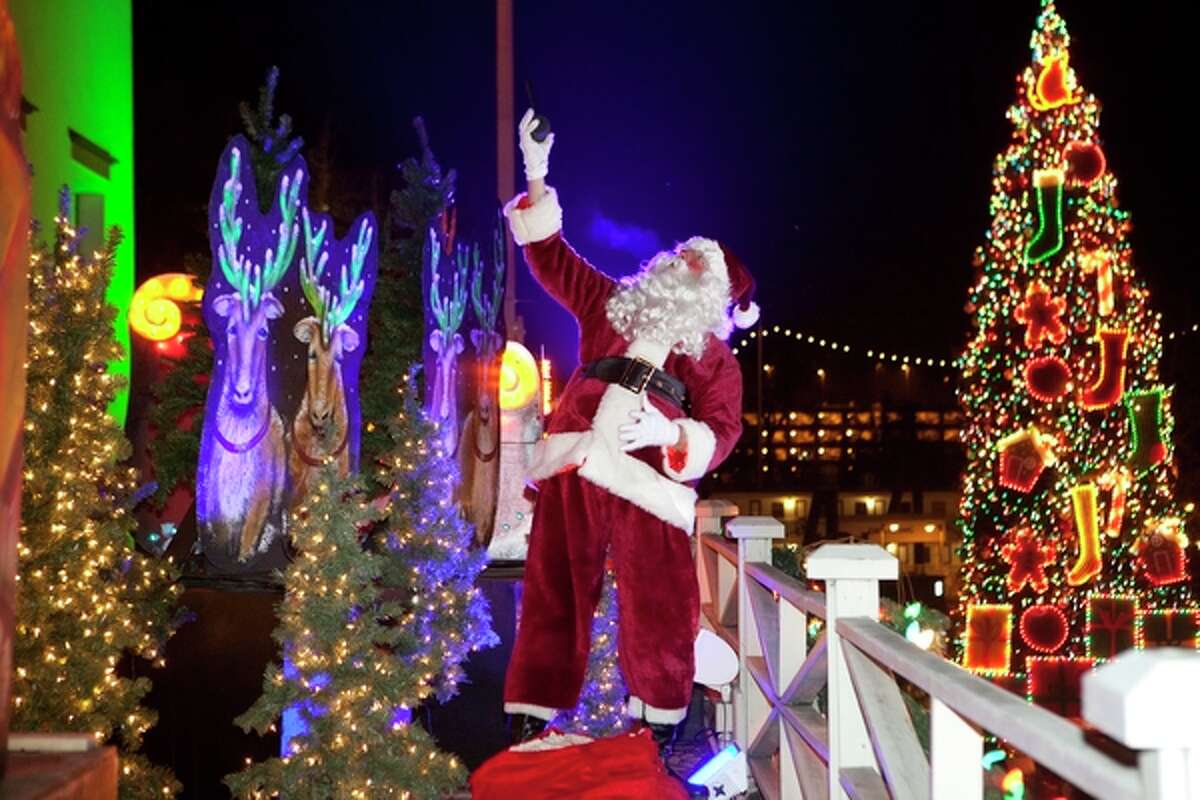 California’s Best Holiday Light Displays