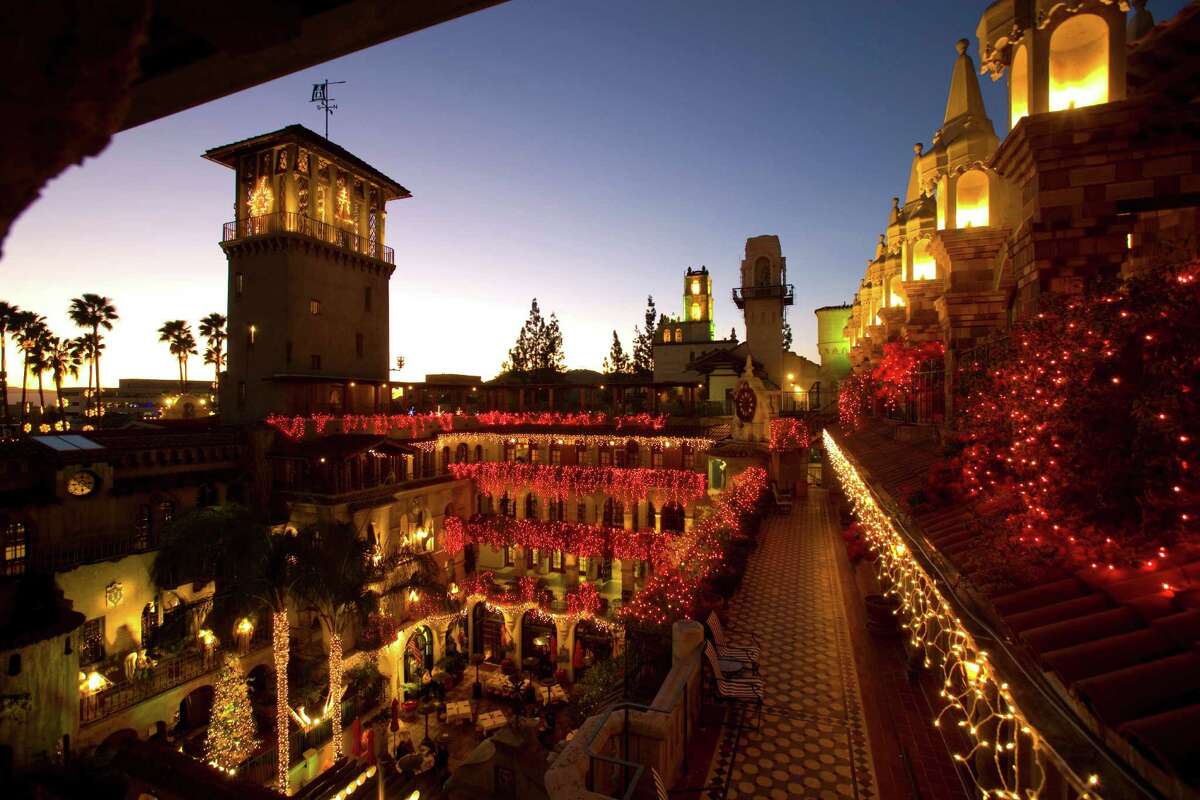 California’s best holiday light displays