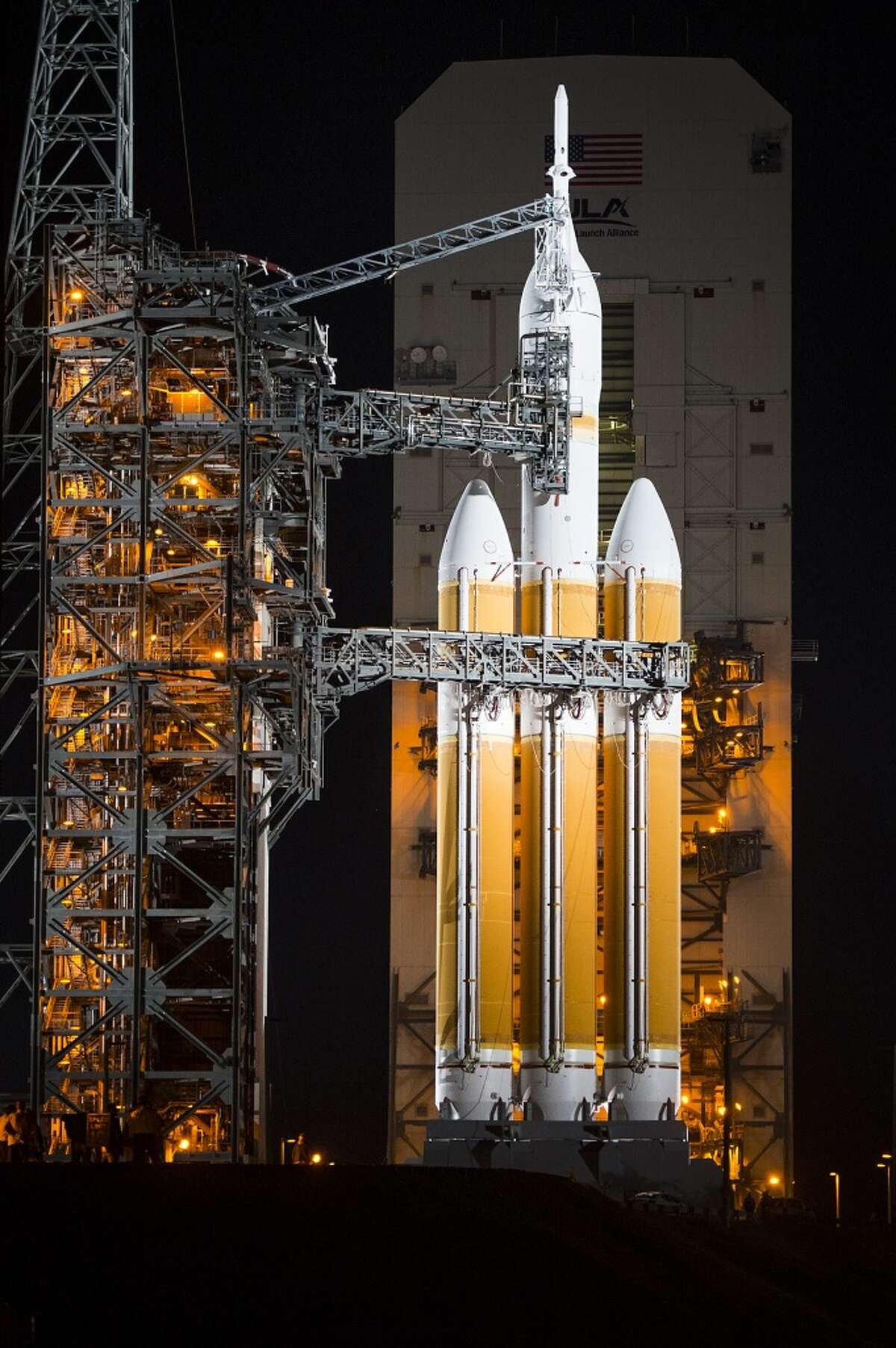 Update: NASA scrubs Orion test launch