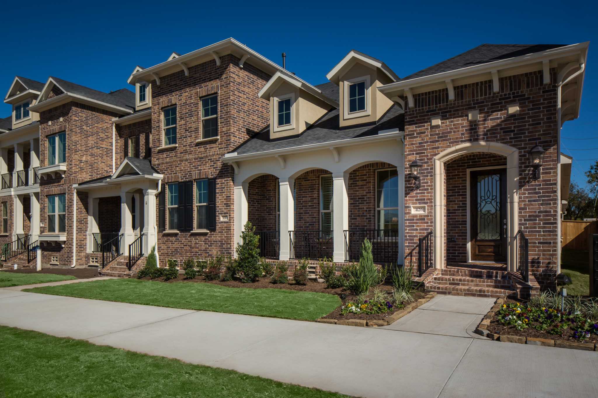 Trendmaker Homes opens townhome model in Imperial Sugar Land