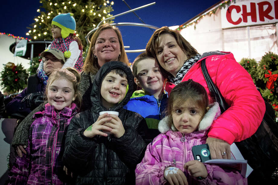 SEEN: Stew Leonard's Danbury tree lighting 2014 - NewsTimes