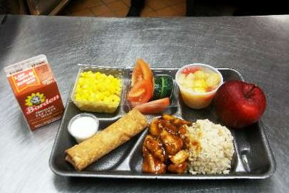 School lunches more nutritious than lunch brought from home