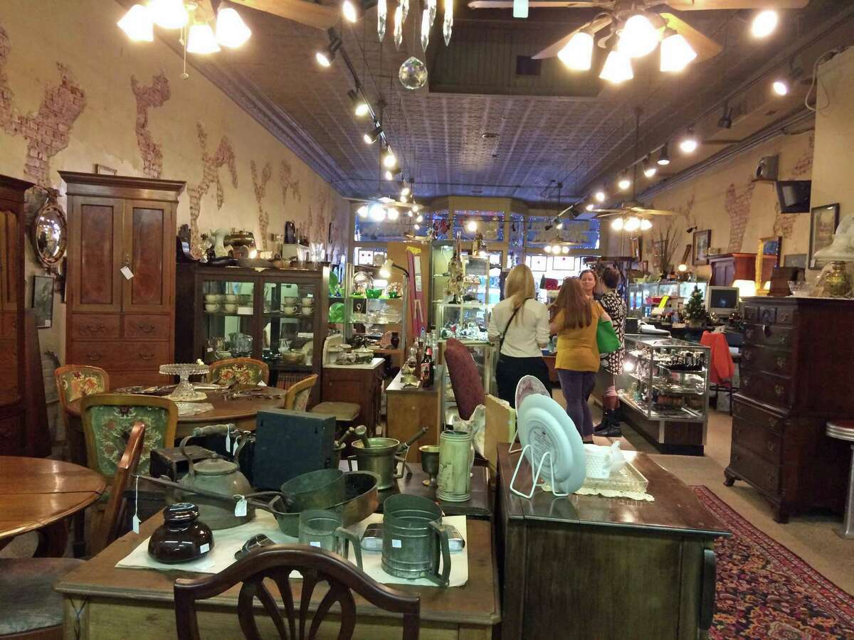 Smalltown shops and Santa sightings in northwest Louisiana