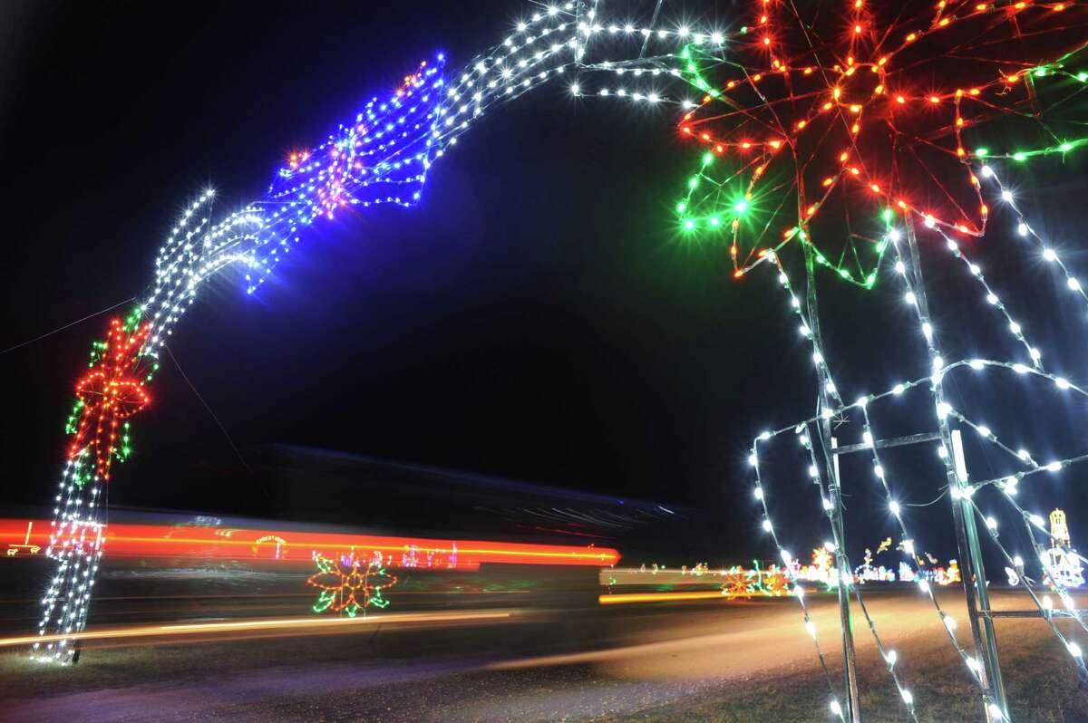 Don Strange Ranch Christmas Lights 