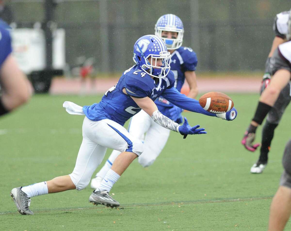 Darien Routs Naugatuck For Return Trip To State Final