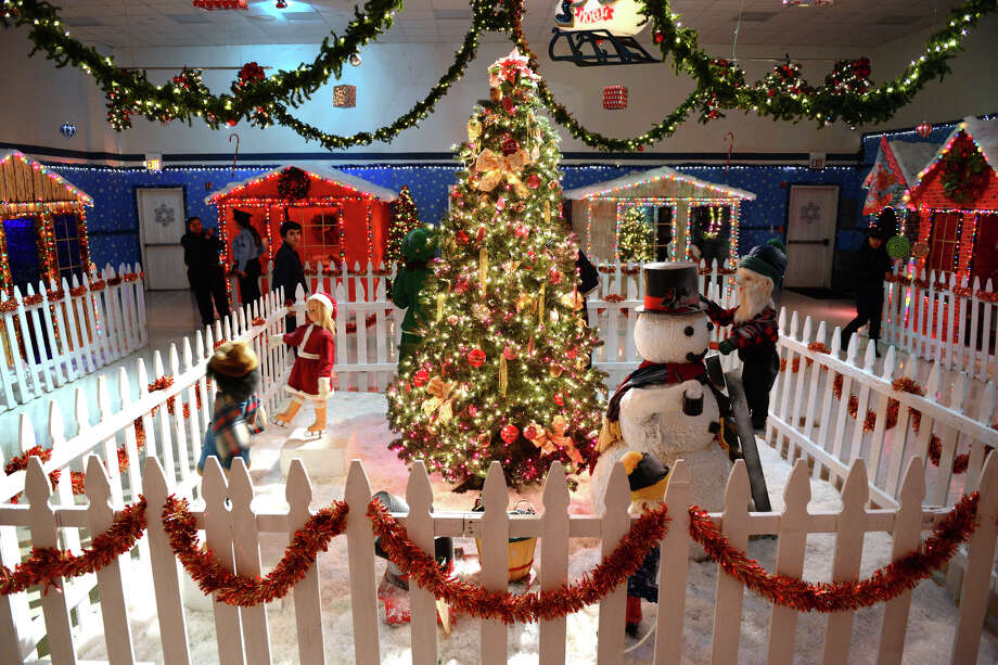 The Weekend in Photos, Dec. 57, 2014 Connecticut Post