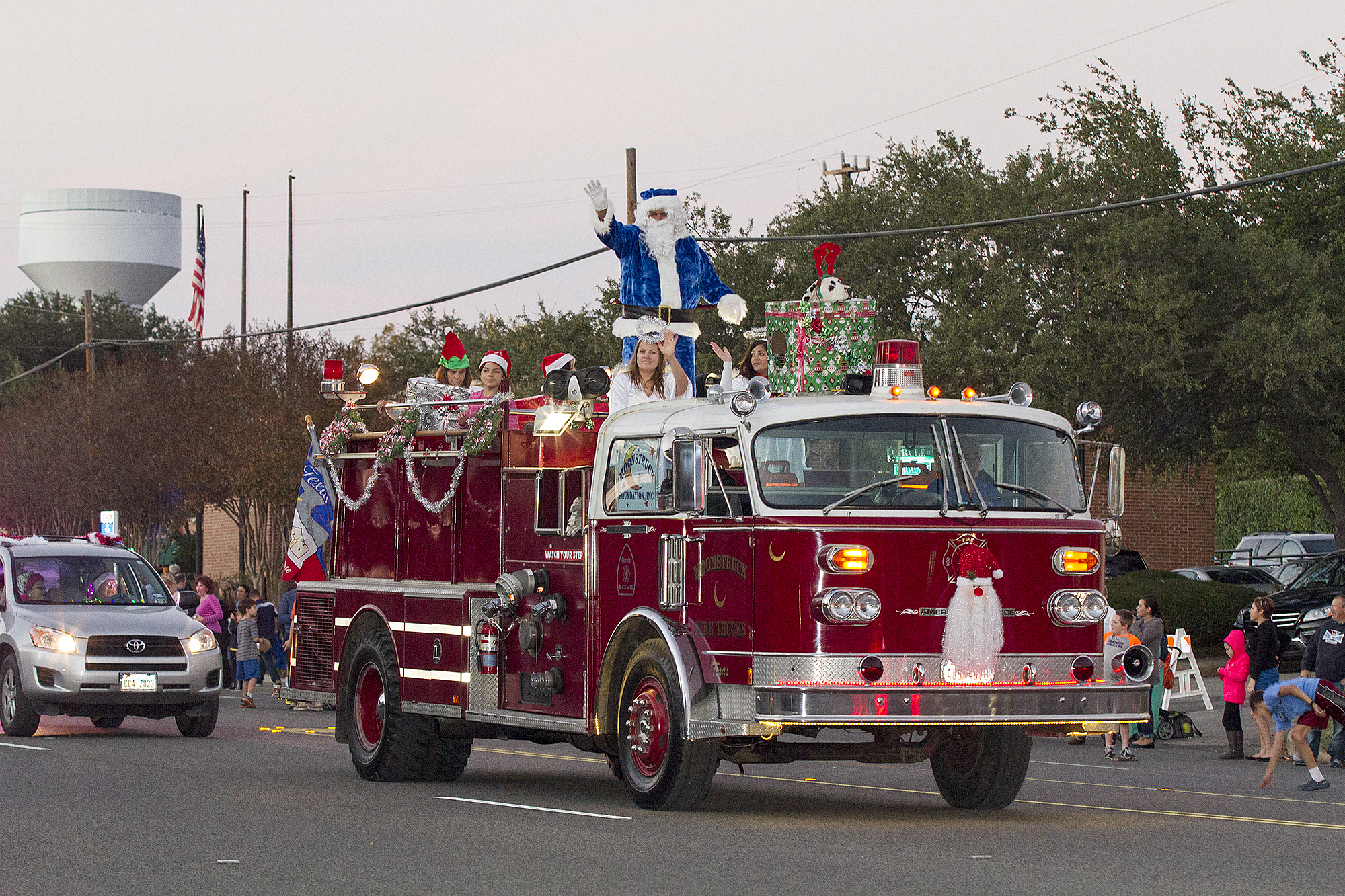 Alamo Heights Christmas Parade 2022 Alamo Heights Turns Out For Holiday Parade