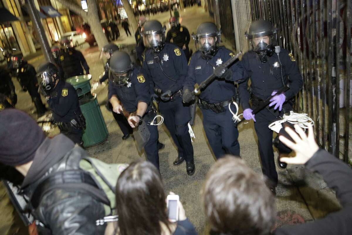 Police Use Tear Gas On Berkeley Protesters 