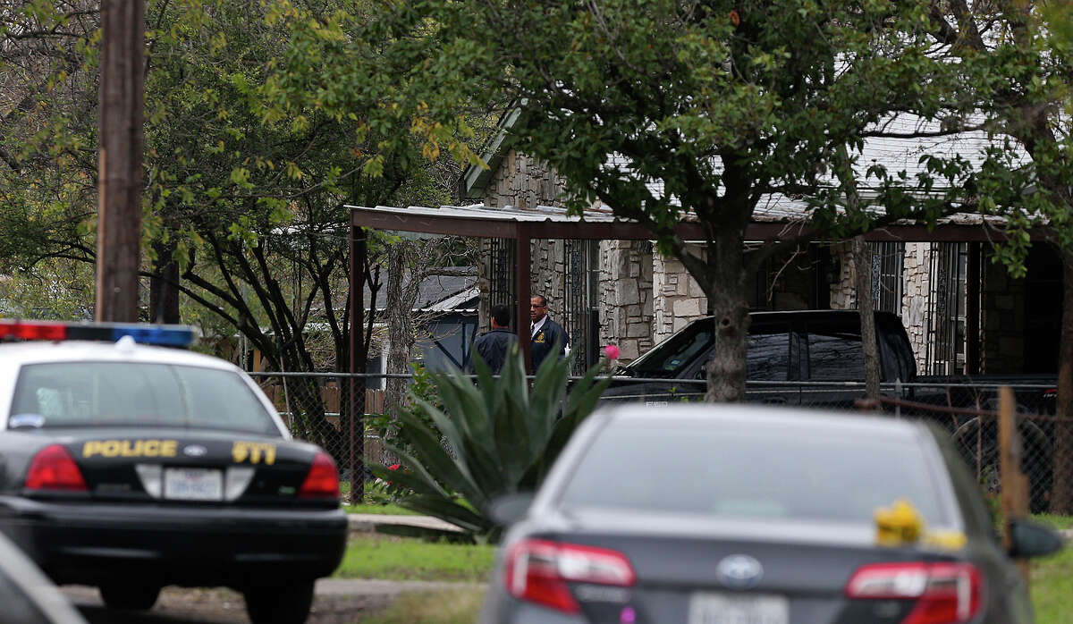 Man killed as officers executed warrant for capital murder