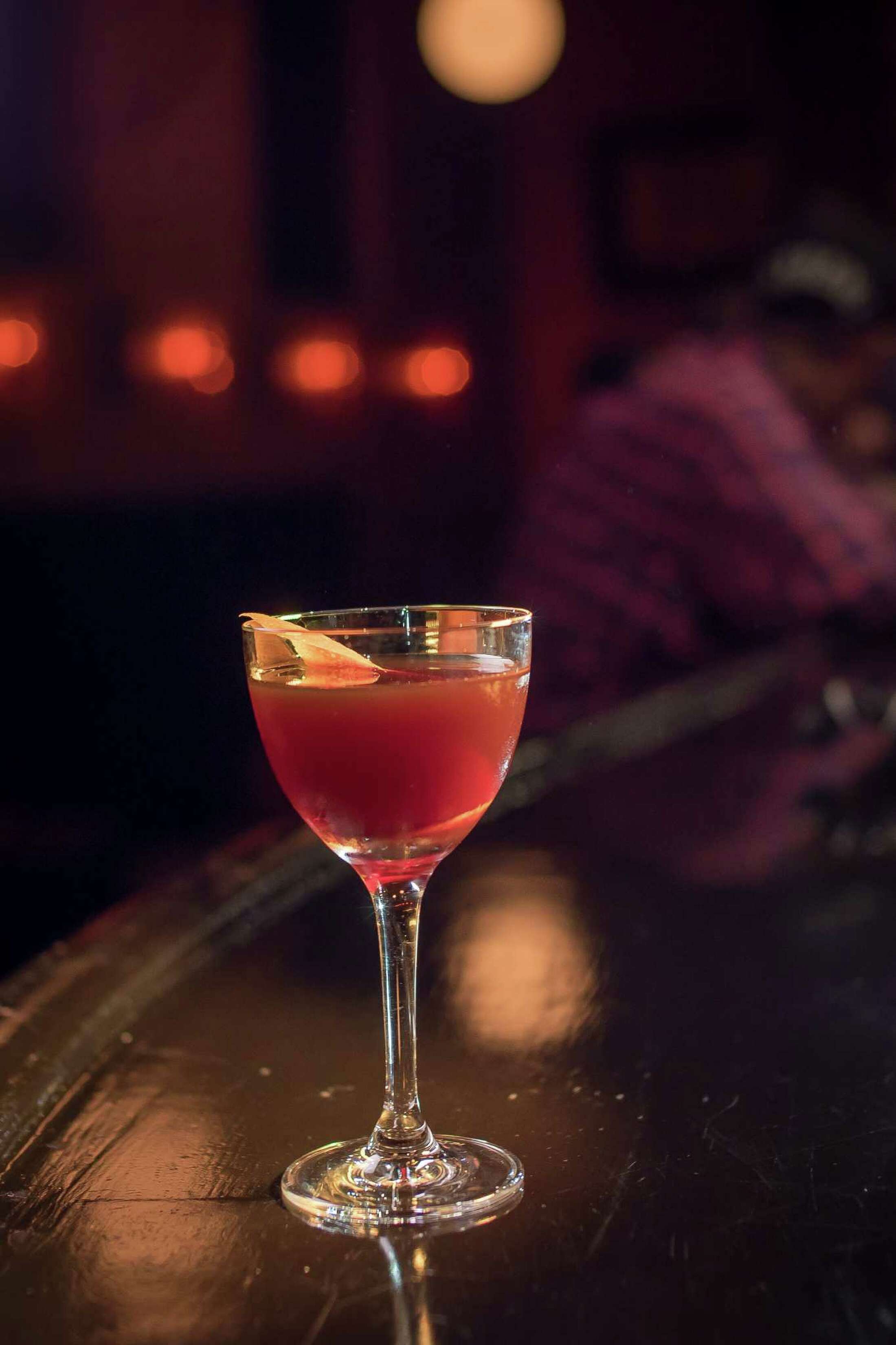 Rx bar in S.F.: Well-crafted cocktails for the bar-stool set