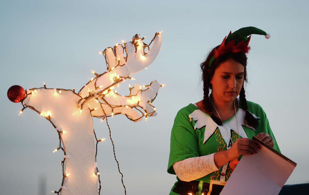 Photos: Nederland Christmas Parade