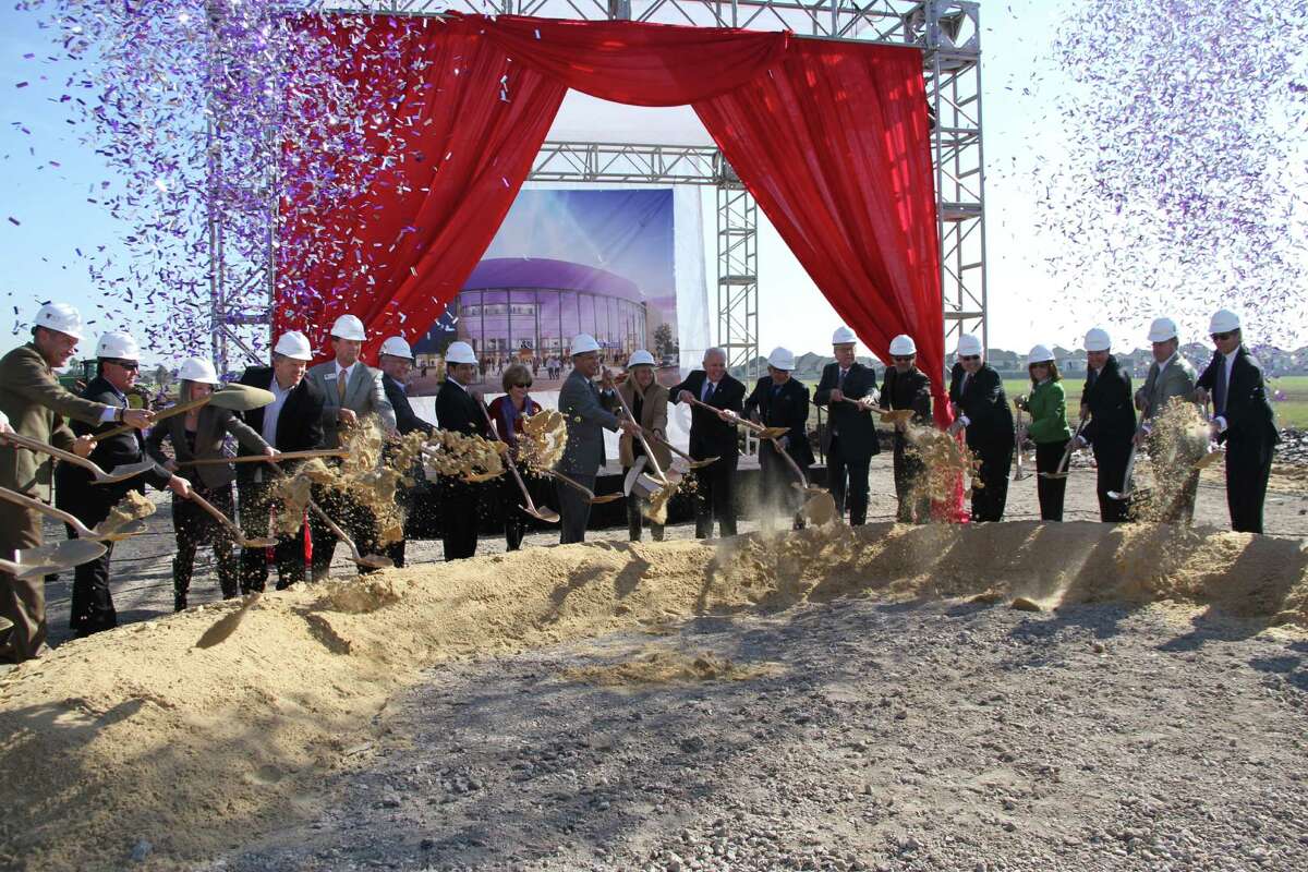 Sugar Land broke ground Tuesday on its long-awaited performing arts center, expected to open in the fall of 2016. The $84 million venue - to be located off U.S. 59 near University Boulevard - was first conceptualized back in 2007 as part of an effort to transform the longtime company town southwest of Houston into a cultural destination. Sugar Land's city council approved the final project budget last month.