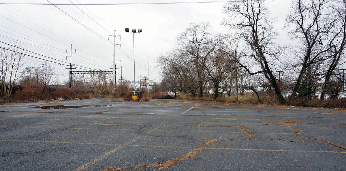 Jaguar, Land Rover dealer proposed for Fairfield's auto row