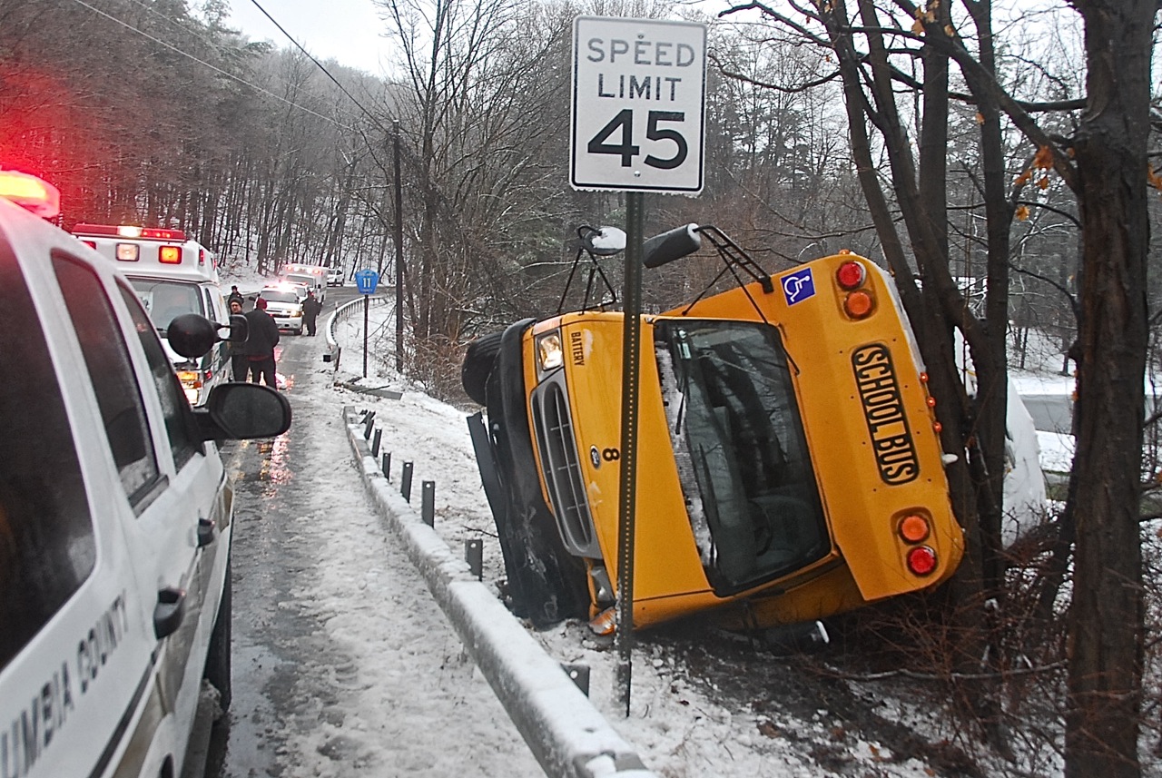 Icy road to blame in bus wreck that injured students, driver