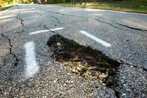 City lists San Antonio's worst roads as budget aims for $99 million in repairs