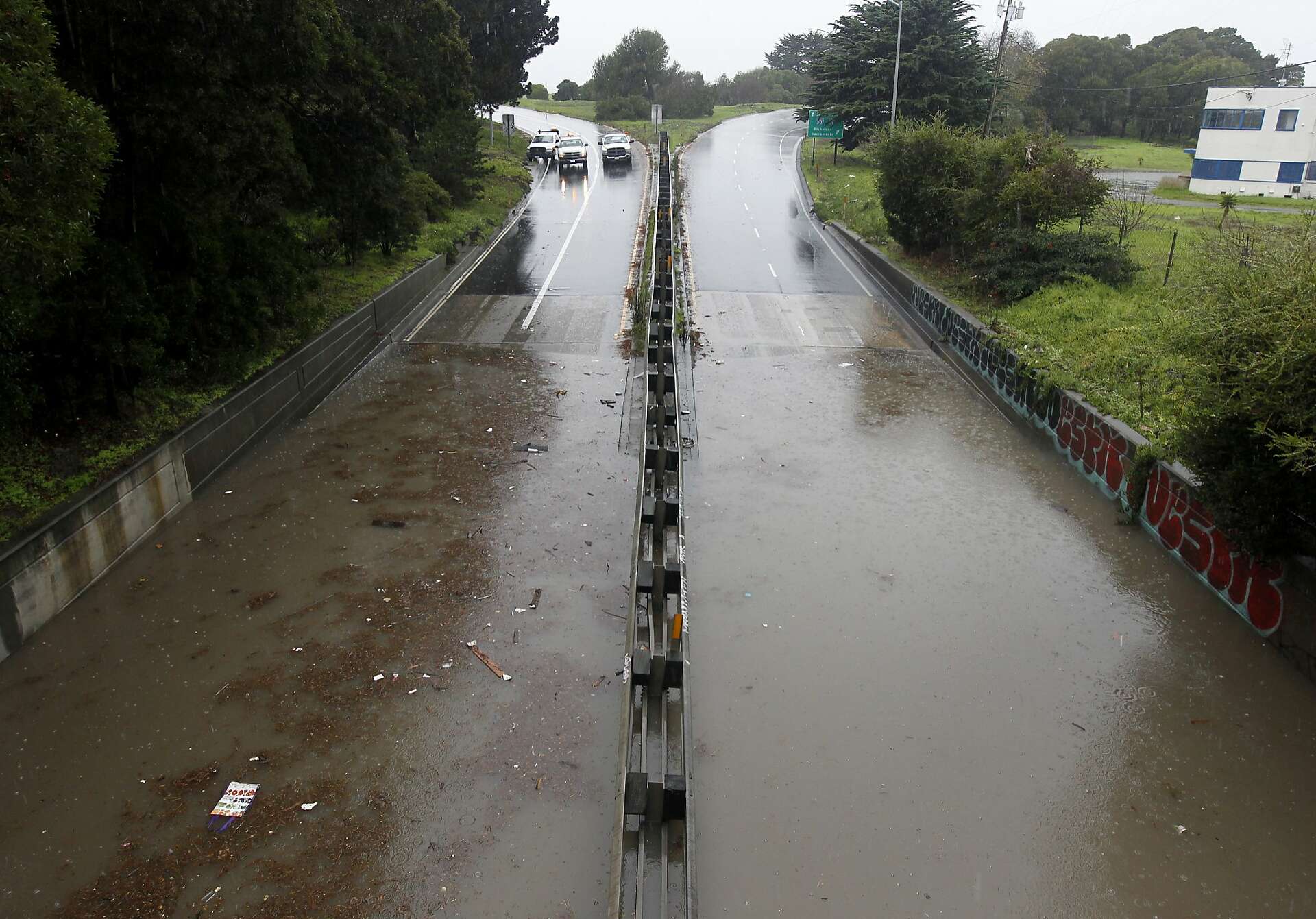 Bay Area residents pick up the pieces after ferocious storm