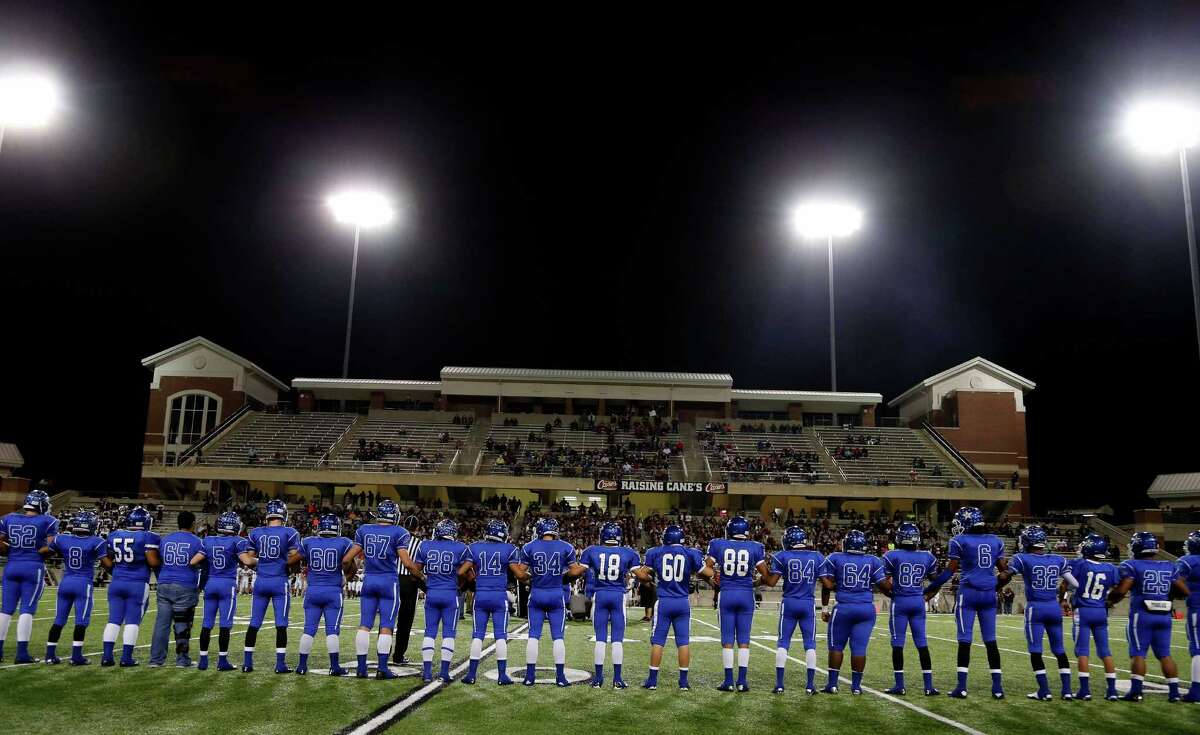 Despite loss in state semifinal, Edna finishes year with heads held high