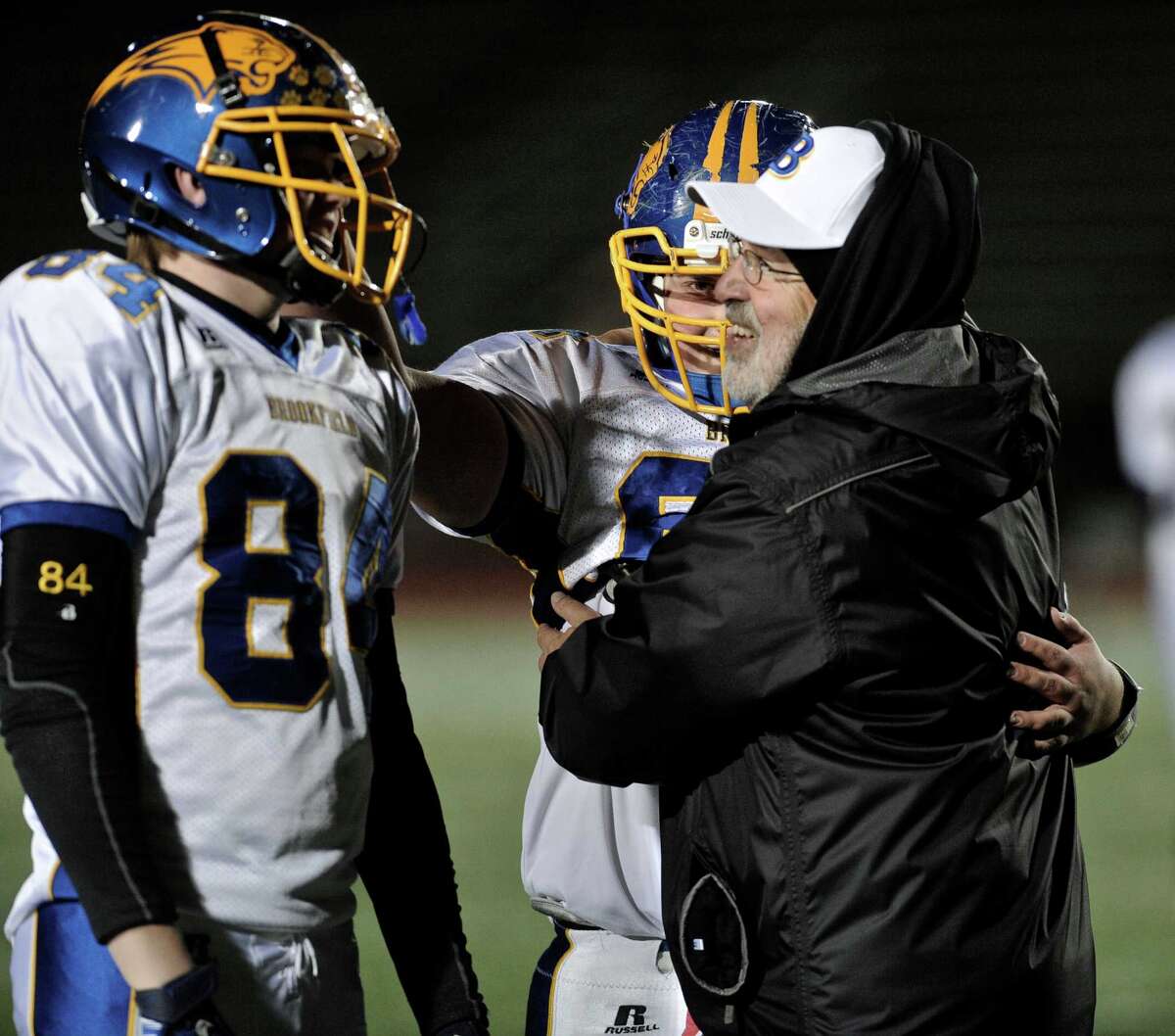 Brookfield wins Class MLarge state football title