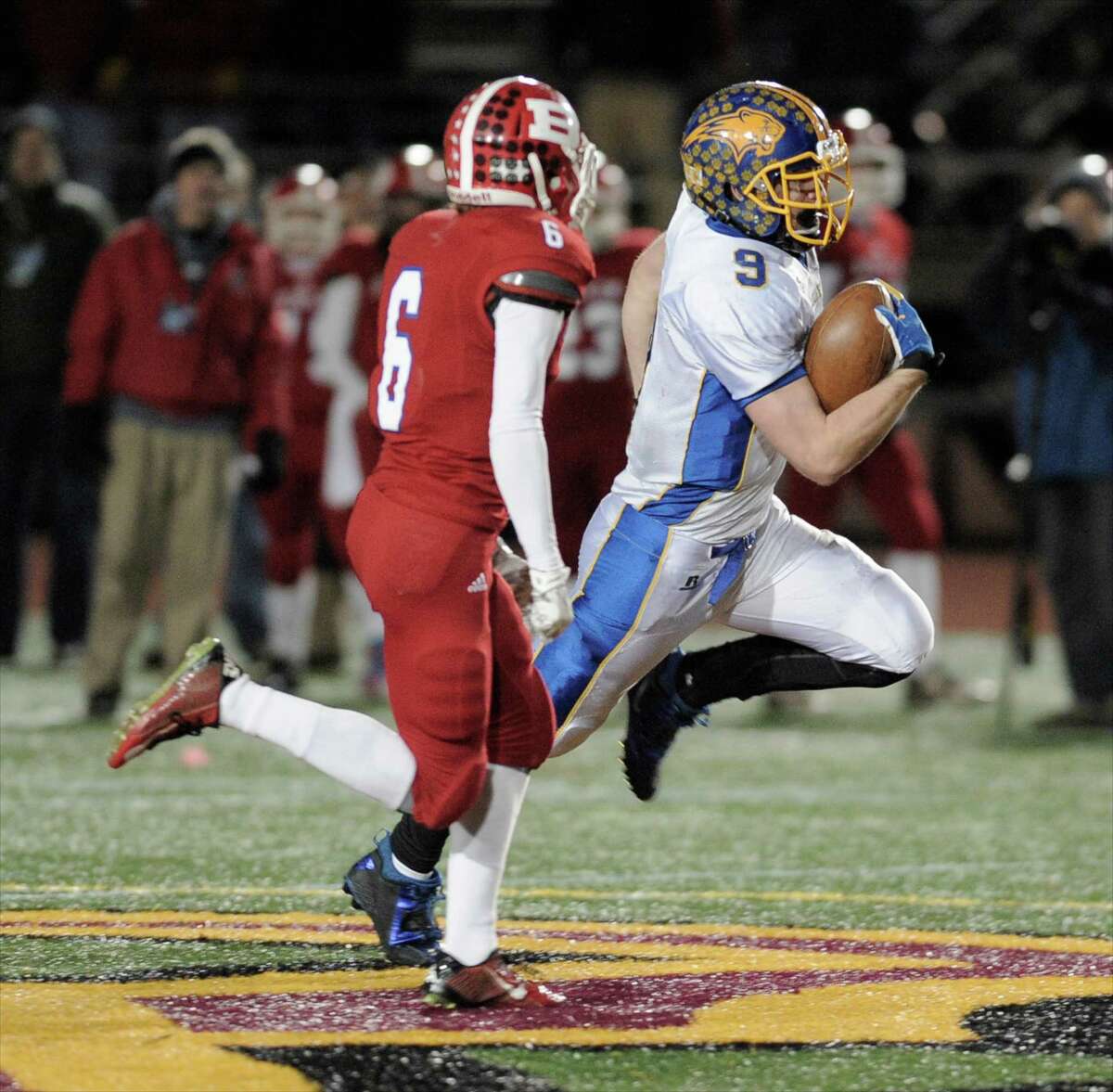 Brookfield wins Class MLarge state football title