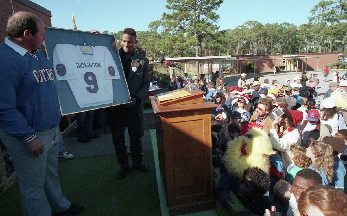 Cougars' Andre Ware won Heisman Trophy in 1989